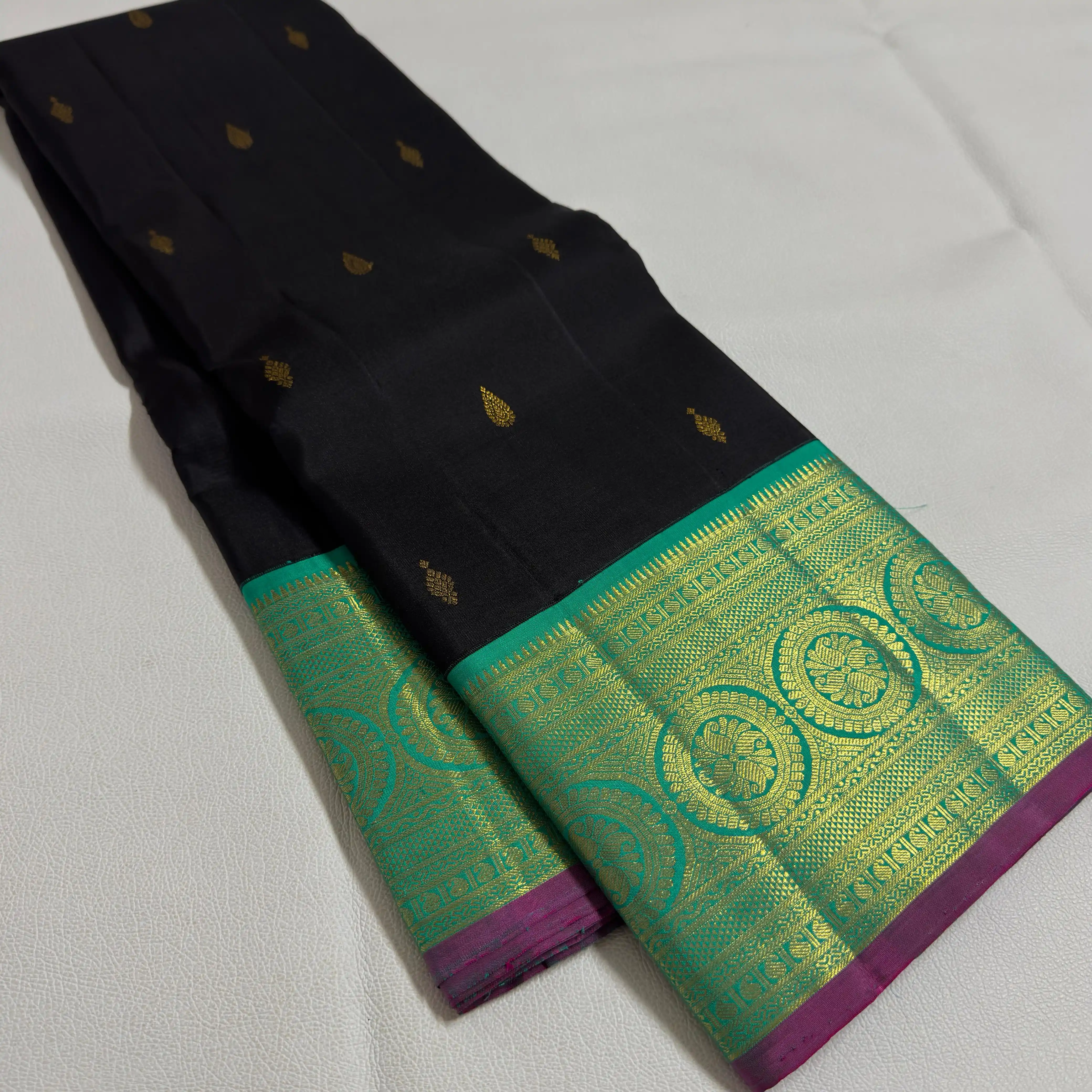 Teal Gold Butti Kanchipuram Bridal Silk Saree